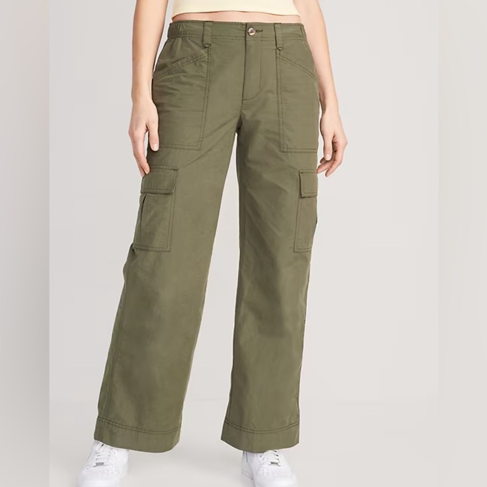 Old Navy Olive Green Wide Leg Mid Rise Cargo Pants